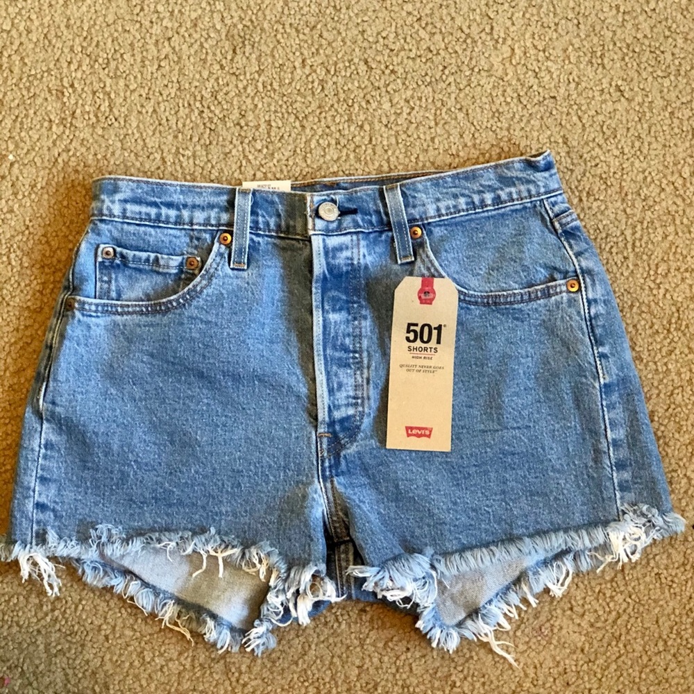 Levi’s shorts (high rise 501)